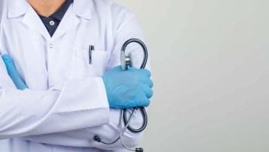 buscan profesionales