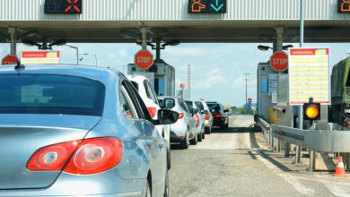 Atasco de tr&aacute;fico en pago de peaje / Colombia con m&aacute;s peajes en Latinoam&eacute;rica