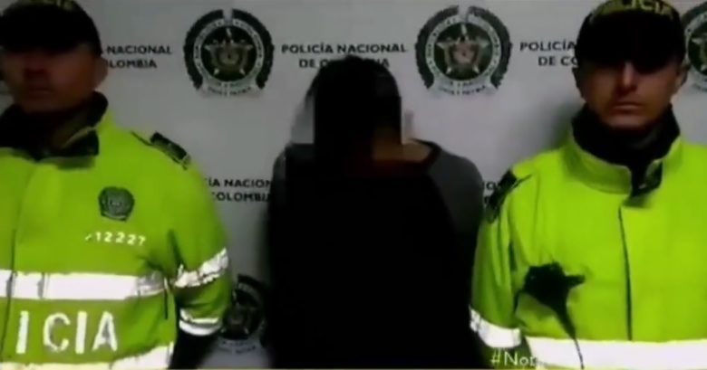 maleta con material explosivo