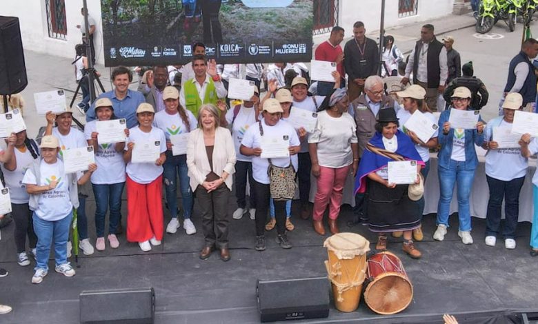 Ministerio de agricultura en entrega de t&iacute;tulos de propiedad en cauca