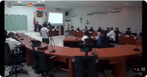 captura de pantalla transmisi&oacute;n de audiencia concejo clan del golfo