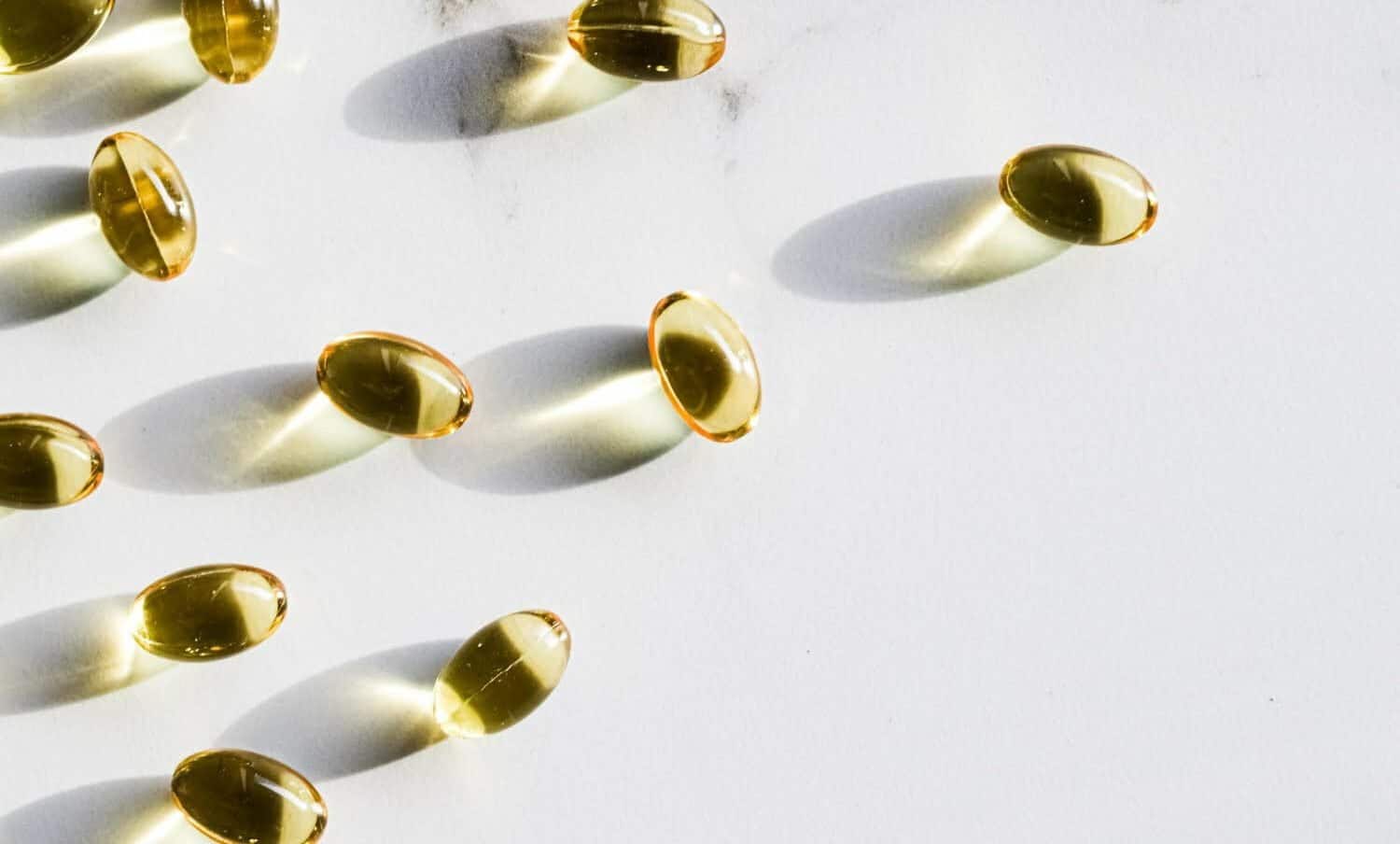 c&aacute;psulas de aceite de pescado