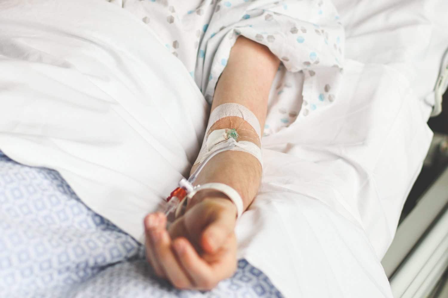 estudiantes con s&iacute;ntomas de intoxicaci&oacute;n