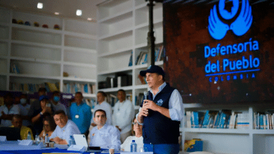 Defensor del Pueblo Carlos Camargo