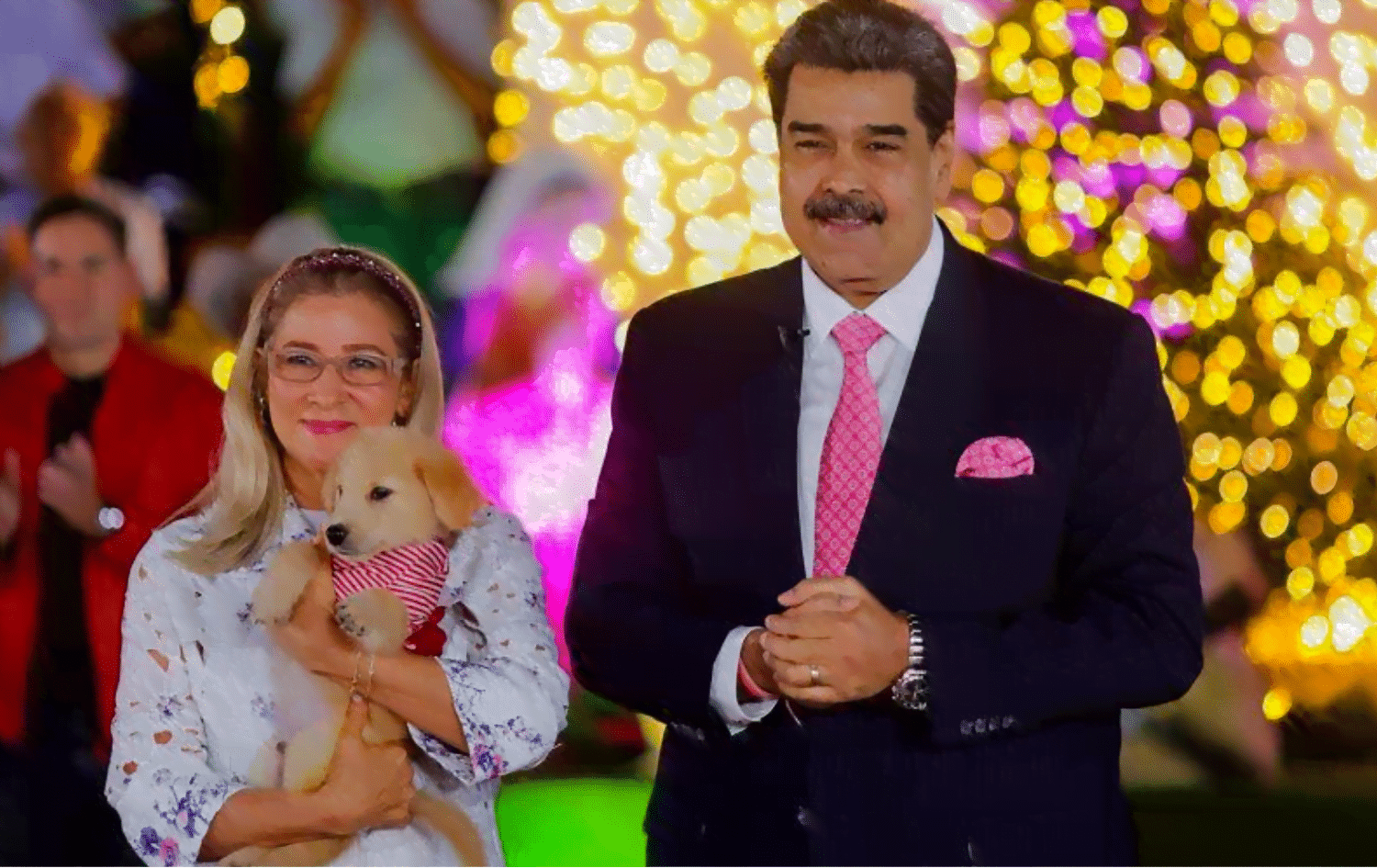 Nicol&aacute;s Maduro y su esposa
