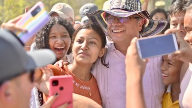 gustavo petro en magangu&eacute; bol&iacute;var