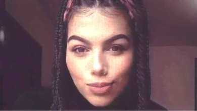 profesora Medell&iacute;n