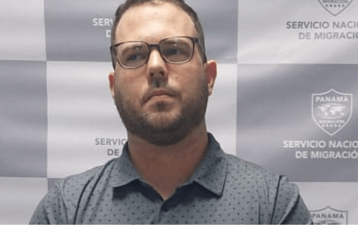 John Poulos, valentina Trespalacios