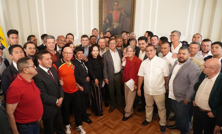 Presidente Gustavo Petro, durante el encuentro con tenderos de Colombia