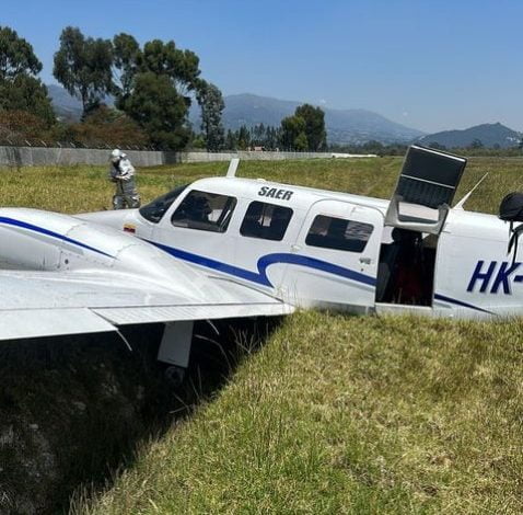 Famoso cantante de m&uacute;sica popular se accident&oacute; en una avioneta