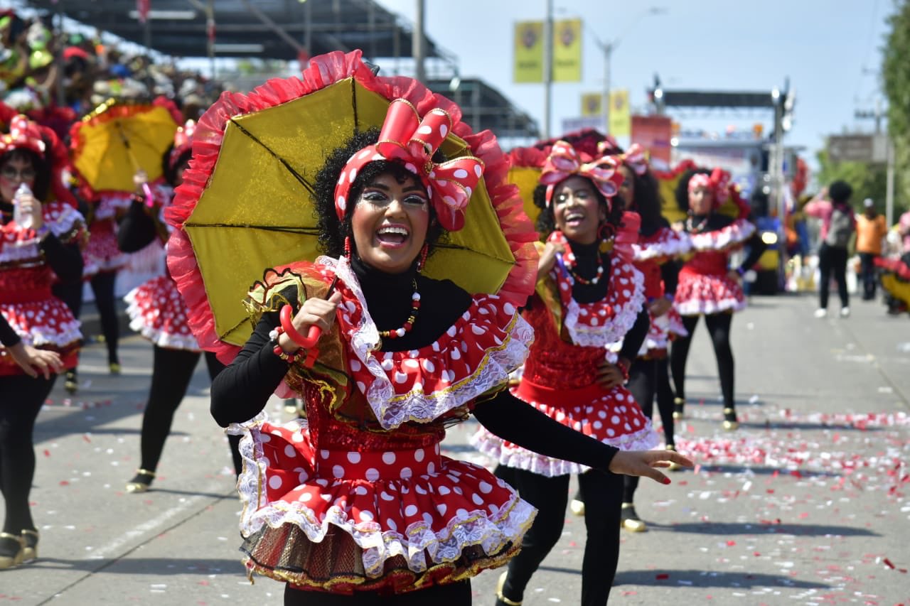 ¿Dónde y a qué hora ver en vivo la Batalla de Flores del Carnaval de