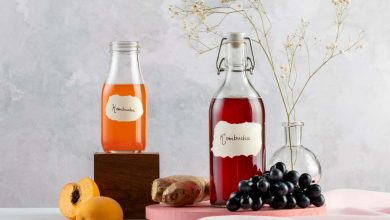 Botellas de kombucha de diferentes sabores