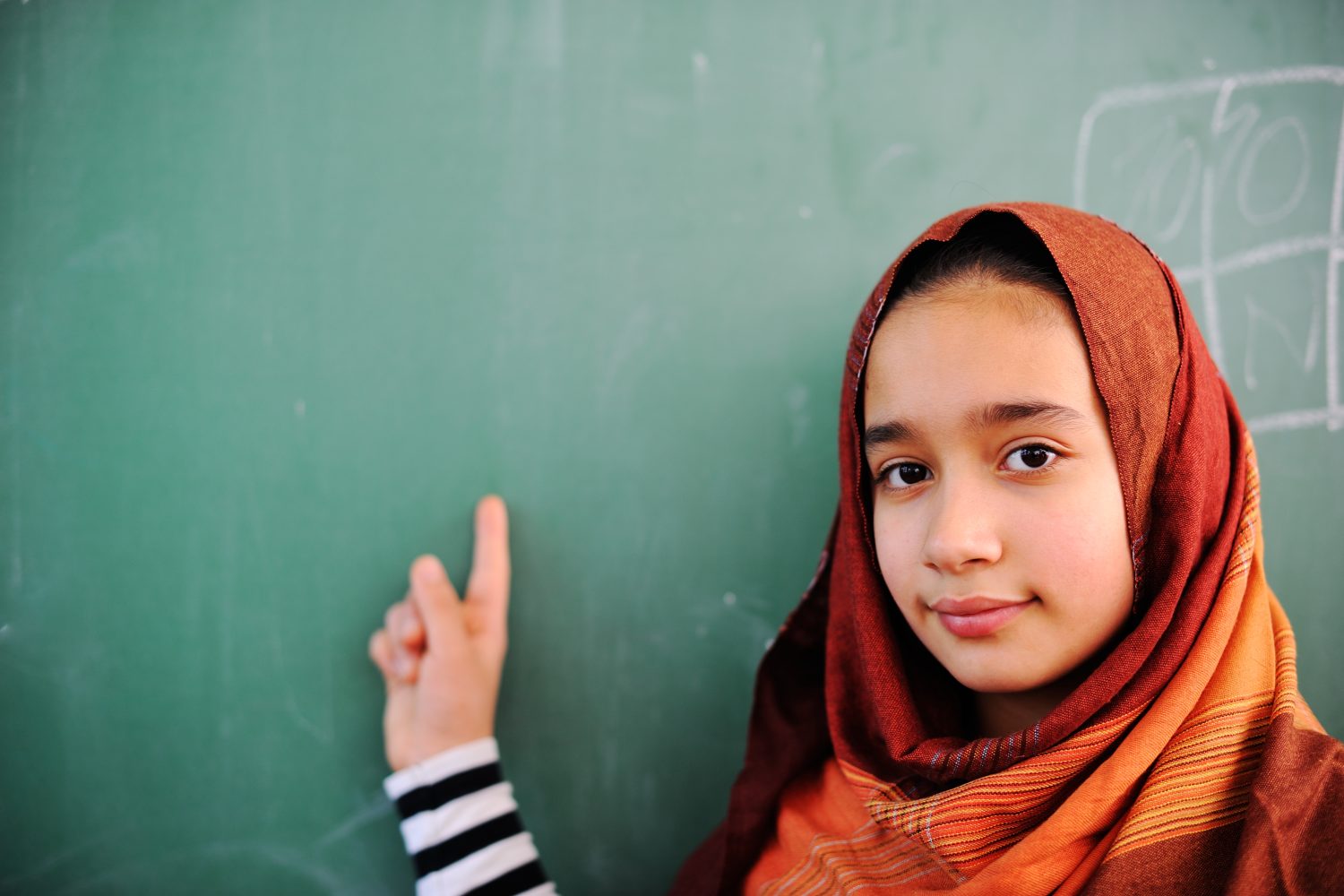 colegios femeninos en Ir&aacute;n | alumnas envenenadas en Ir&aacute;n | intoxicaci&oacute;n en colegios