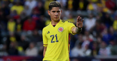 futbolistas afectados por el terremoto en Turquía