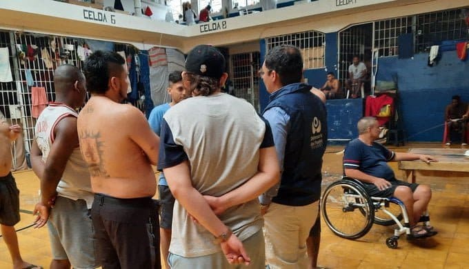 Centro de Aislamiento Transitorio