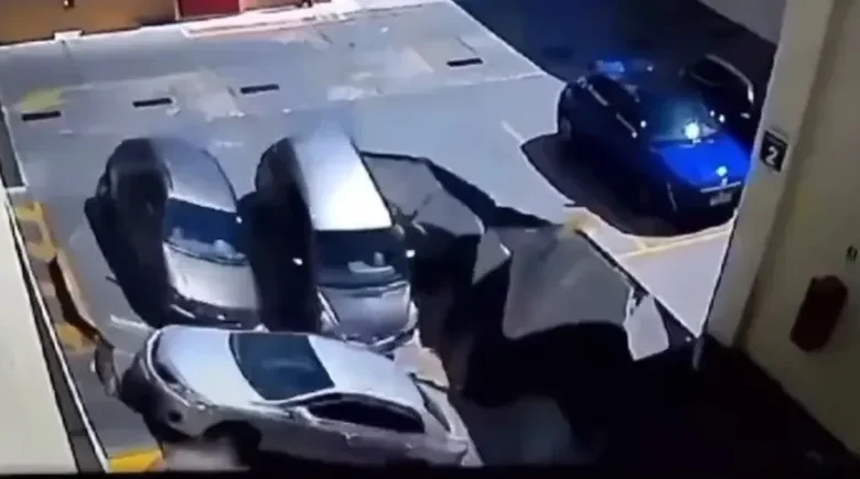 estacionamiento se desploma en Brasil