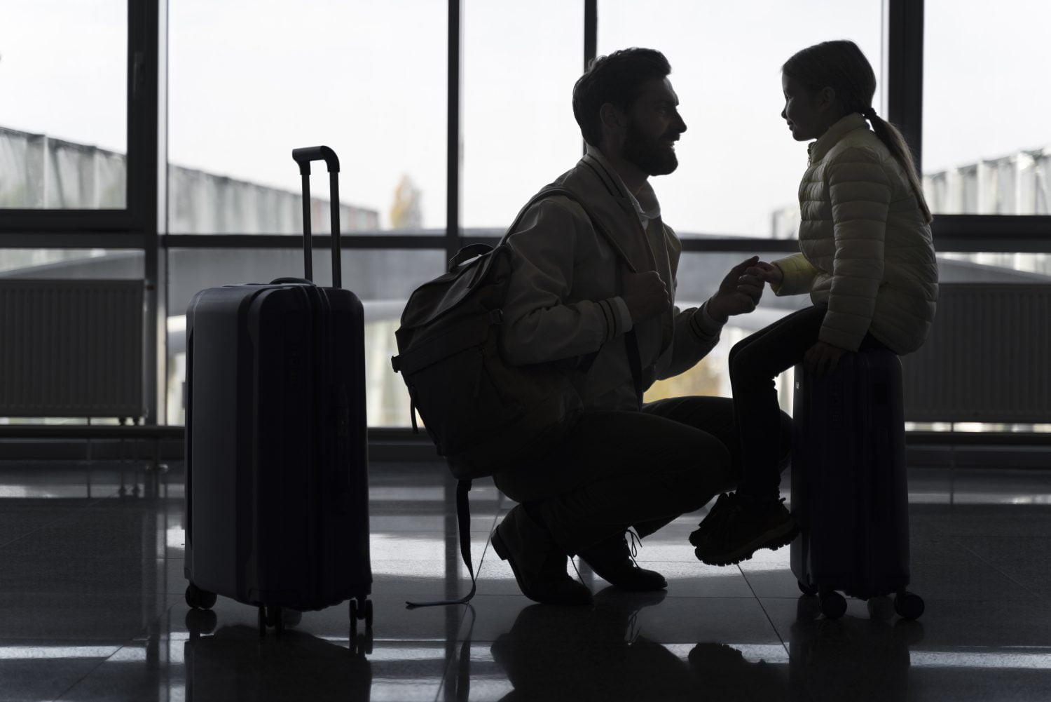 migraci&oacute;n le niega la padre la salida con su hija / viajar al exterior con menores de edad / qu&eacute; hacer si se pierde