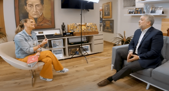 Iv&aacute;n duque con Eva rey