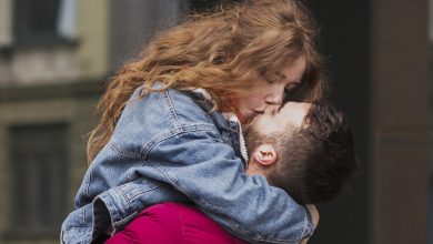 cualidades que te hacen un buen besador / relaci&oacute;n de pareja