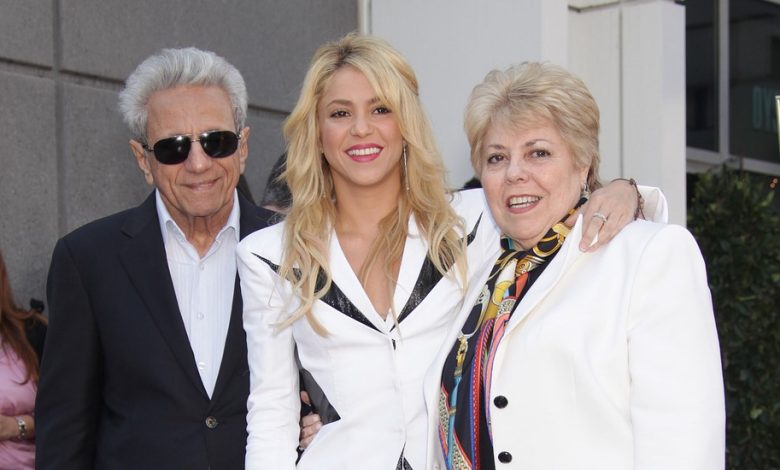 Se viraliza video en el que el padre de Shakira le dedica tierna canción