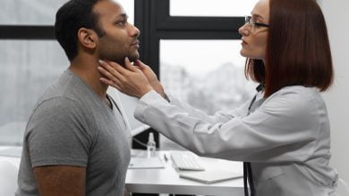c&aacute;ncer de garganta / espina de pescado