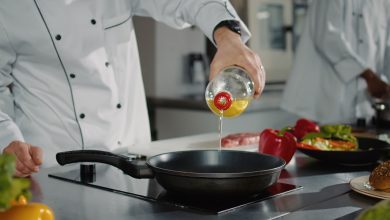 sart&eacute;n con aceite / aceite de cocina