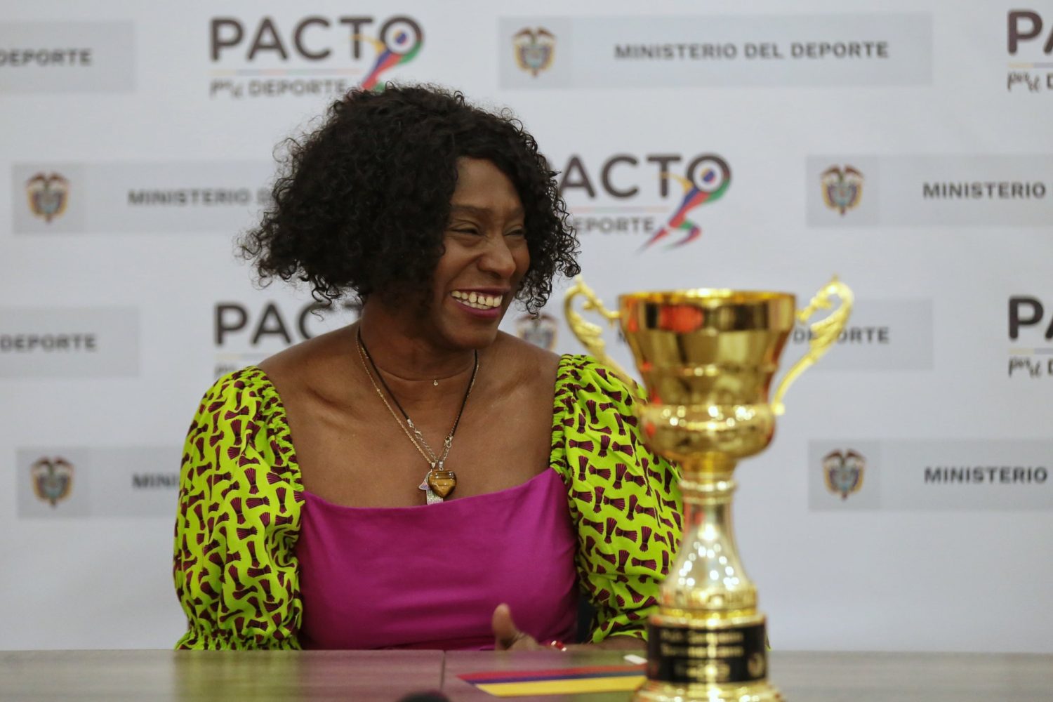 Exministra del Deporte al pared&oacute;n: fue acusada por corrupci&oacute;n