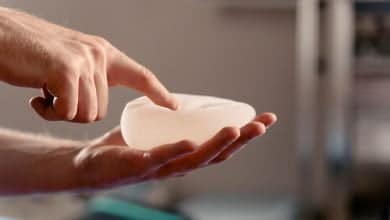 Implante de silicona en mano / pr&oacute;tesis mamaria / cirug&iacute;as pl&aacute;sticas