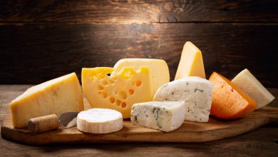 Los 10 quesos menos calóricos que puedes comer si estás a dieta