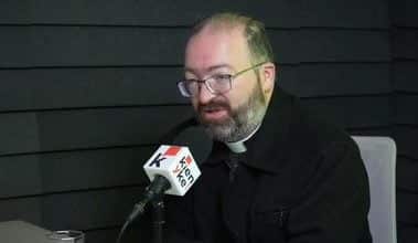 Monse&ntilde;or Andr&eacute;s Tirado predijo el temblor en Bogot&aacute; y otras profec&iacute;as que a&uacute;n no han ocurrido