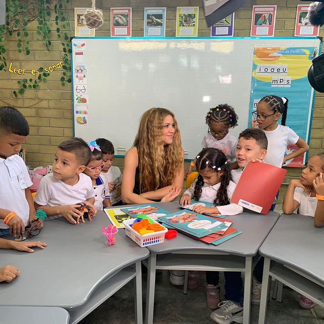 La grave afectación que sufrió el colegio de Shakira; niños tuvieron que desalojar la institución