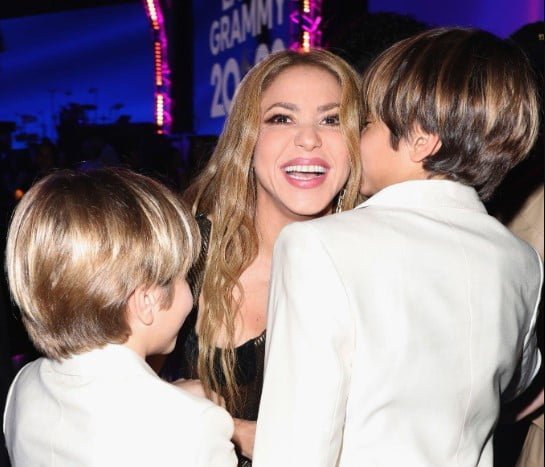 Video: Shakira y sus hijos triunfaron en los Latin Grammys 2023 en Sevilla