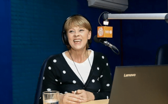 mar&iacute;a cecilia botero sobre las narconovelas