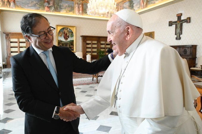 Ronda de negociaciones con el ELN podría llegar al Vaticano