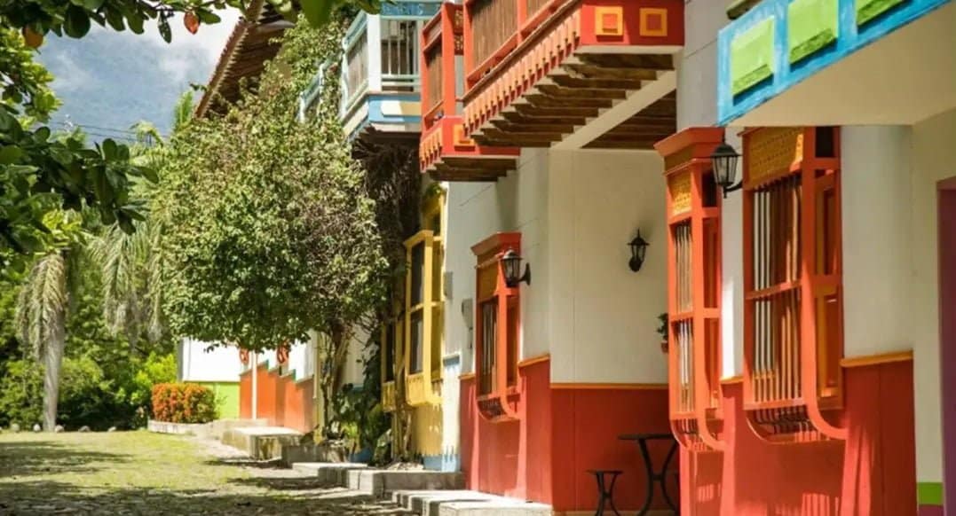 Sab&iacute;as que Colombia tiene un pueblito privado. Debes reservar para conocerlo