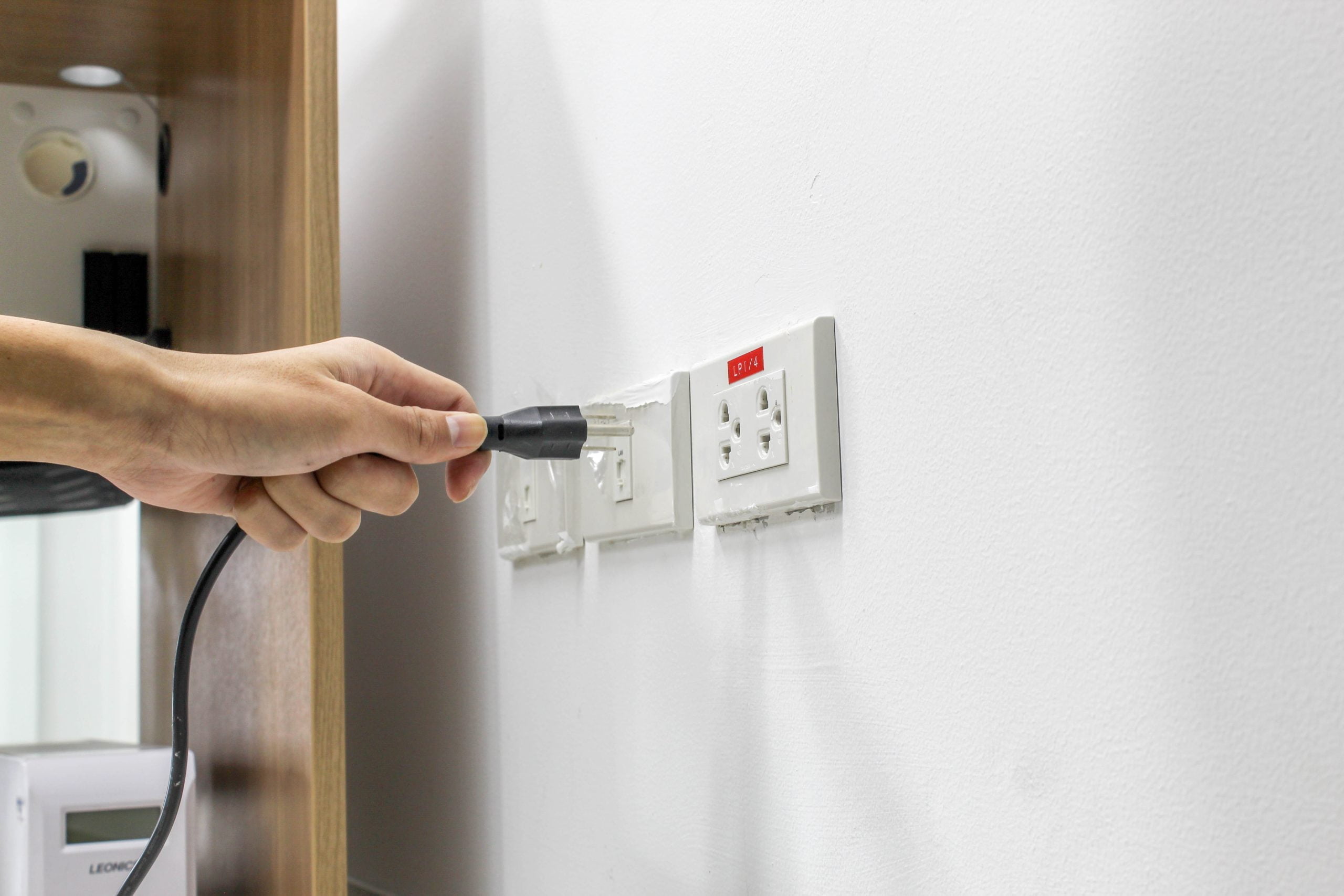 electrodomésticos que debe desconectar por la noche para ahorrar energía