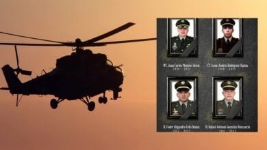 Los uniformados perdieron la vida de manera inmediata en el sitio. helic&oacute;ptero