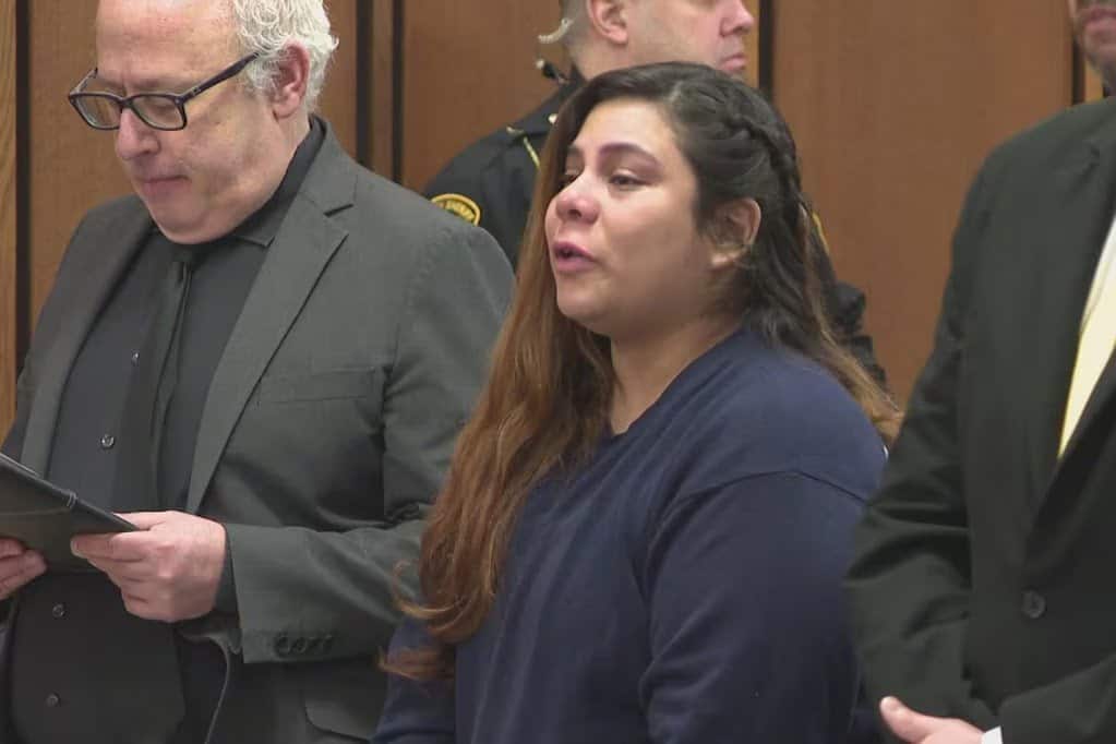 Cadena perpetua para mujer que dej&oacute; a su hija sola durante 10 d&iacute;as para ir de vacaciones