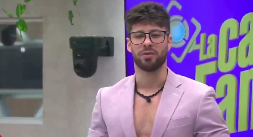 Video: Este fue el mensaje que Melfi le envi&oacute; a Alejandro Estrada; no se vio&nbsp;en&nbsp;televisi&oacute;n