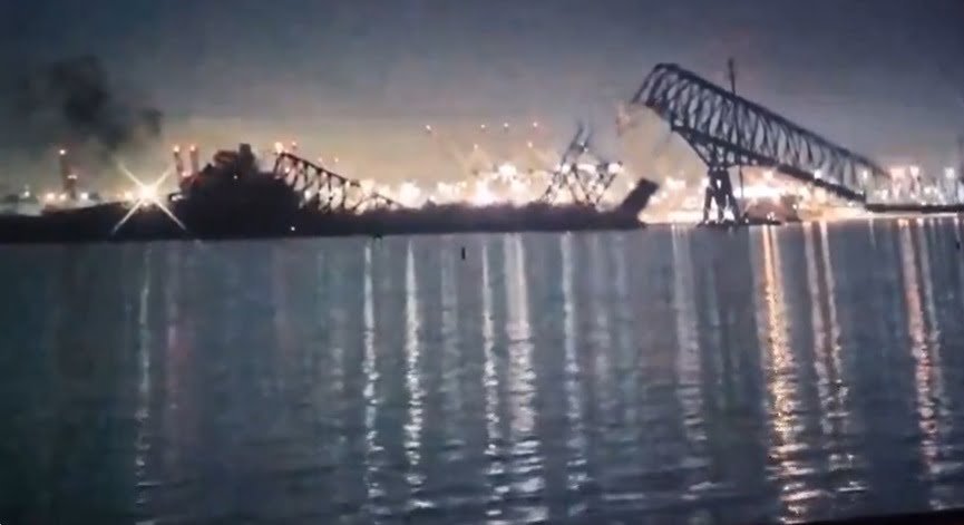 Impactante video - Puente en Baltimore colaps&oacute; tras choque de un barco / Puente de Baltimore