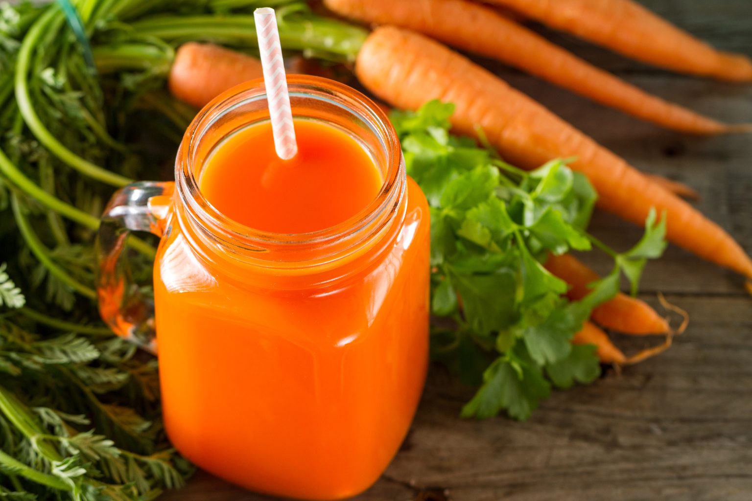 Aprenda a preparar el jugo de zanahoria para mejorar la vista