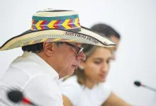 Petro al Clan del Golfo: "Se atreven a negociar o guerreamos" día cívico UNGRD presidente presupuesto consulta popular banco de la república