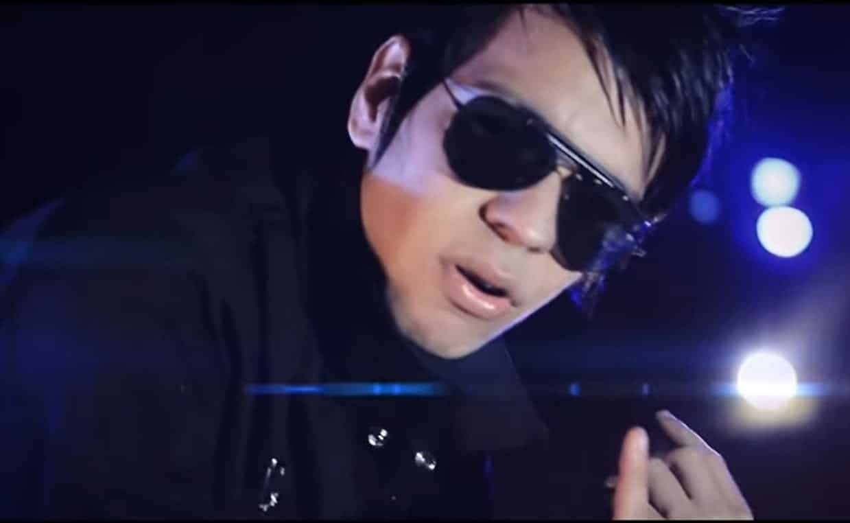 as&iacute; se ve&iacute;a 'Jota Pe' Hern&aacute;ndez hace 10 a&ntilde;os cuando era cantante cristiano