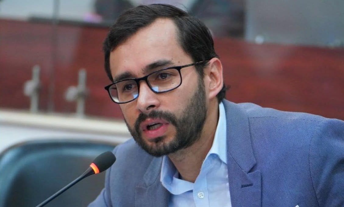 Congresista colombiano fue inadmitido en Venezuela y se le perdió el rastro