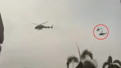 En video quedó grabado impactante choque de dos helicópteros