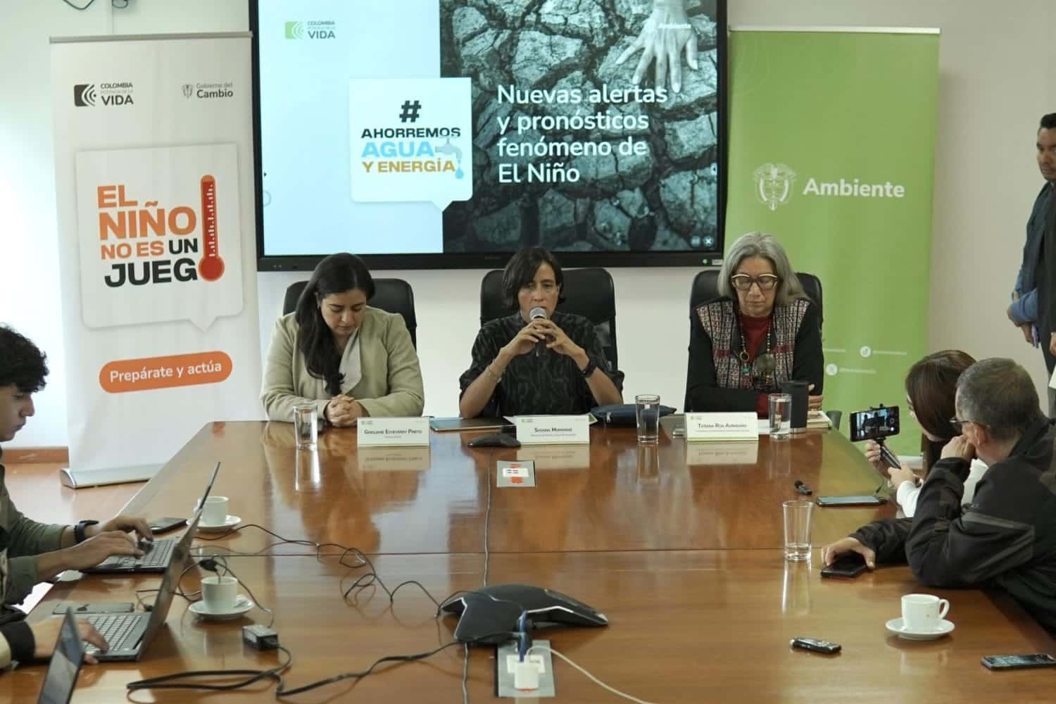 &ldquo;Estamos bajo alerta&rdquo;: El llamado de la ministra&nbsp;de&nbsp;Ambiente