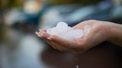 Impactante ca&iacute;da de granizo gigante tiene en alerta m&aacute;xima a China