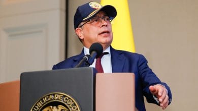 gustavo petro día cívico presidente / chuzadas copa américa / día cívico HEZBOLLAH reforma laboral