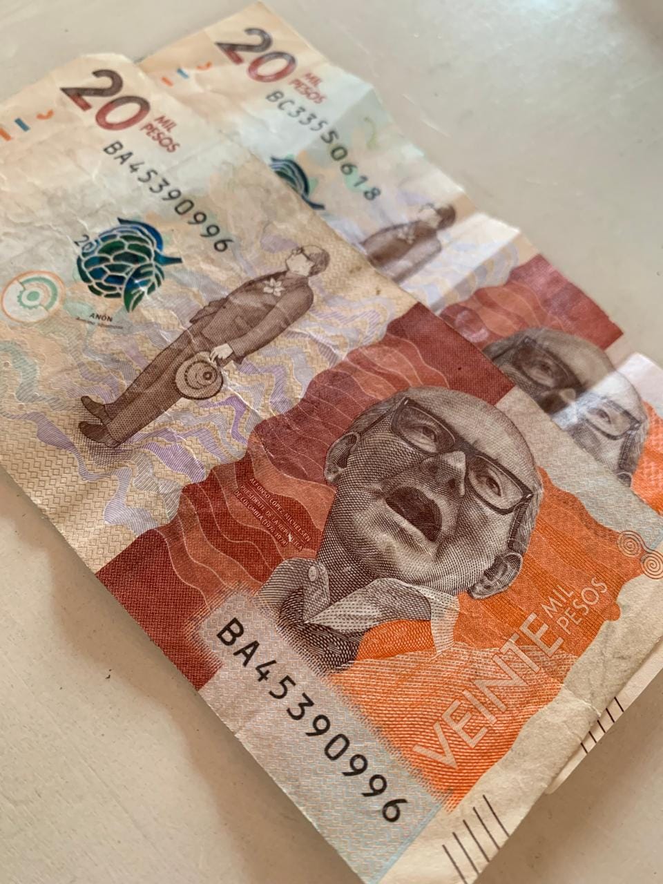 &iexcl;Atenci&oacute;n! Esta es la serie de billetes de $20.000 que falsificaron y est&aacute;n en circulaci&oacute;n.