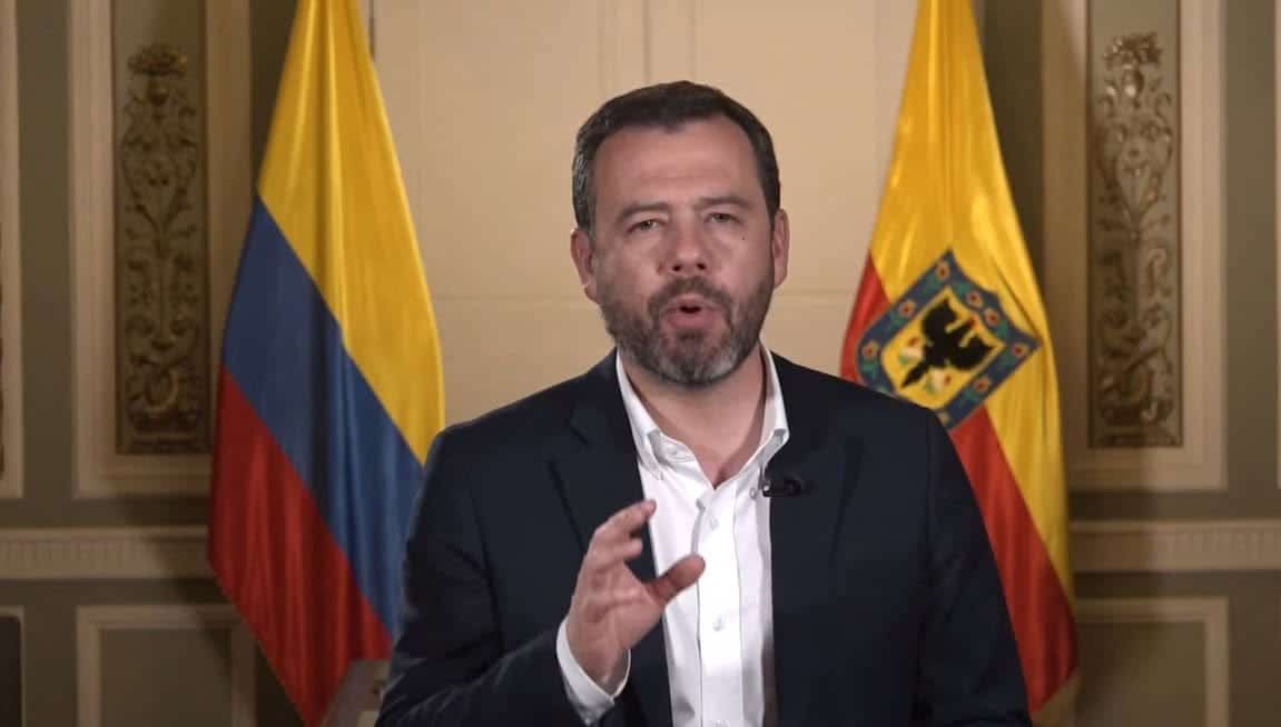 Alcalde de Bogot&aacute;, Carlos Gal&aacute;n, le pide respeto al Gobierno Nacional